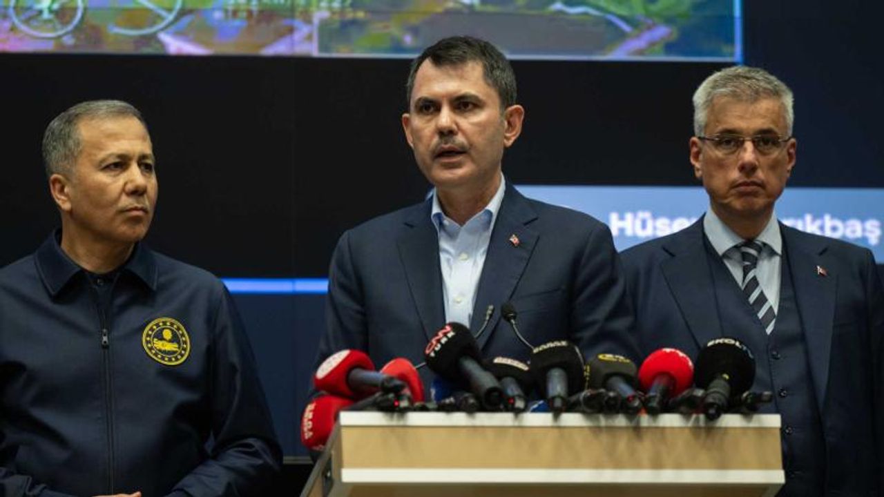 Bakan Murat Kurum, Balıkesir'de İl Koordinasyon Toplantısı'na katıldı