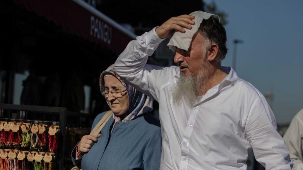 Sağlık Bakanlığı’ndan sıcak hava alarmı