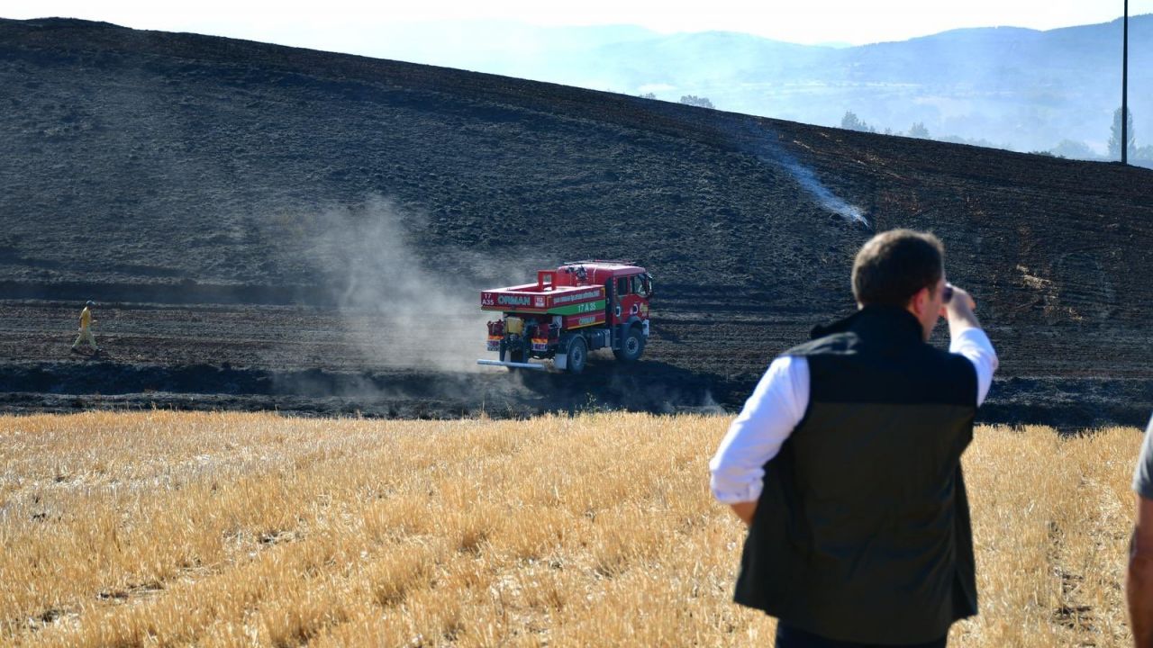 GÜNCELLEME – Çanakkale'de orman dışı alanda çıkan yangın kontrol altına alındı