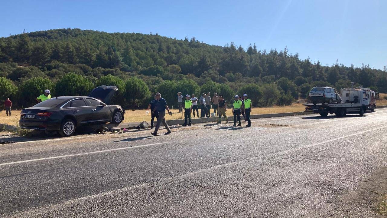 Manisa'da iki otomobil çarpıştı: 1 ölü