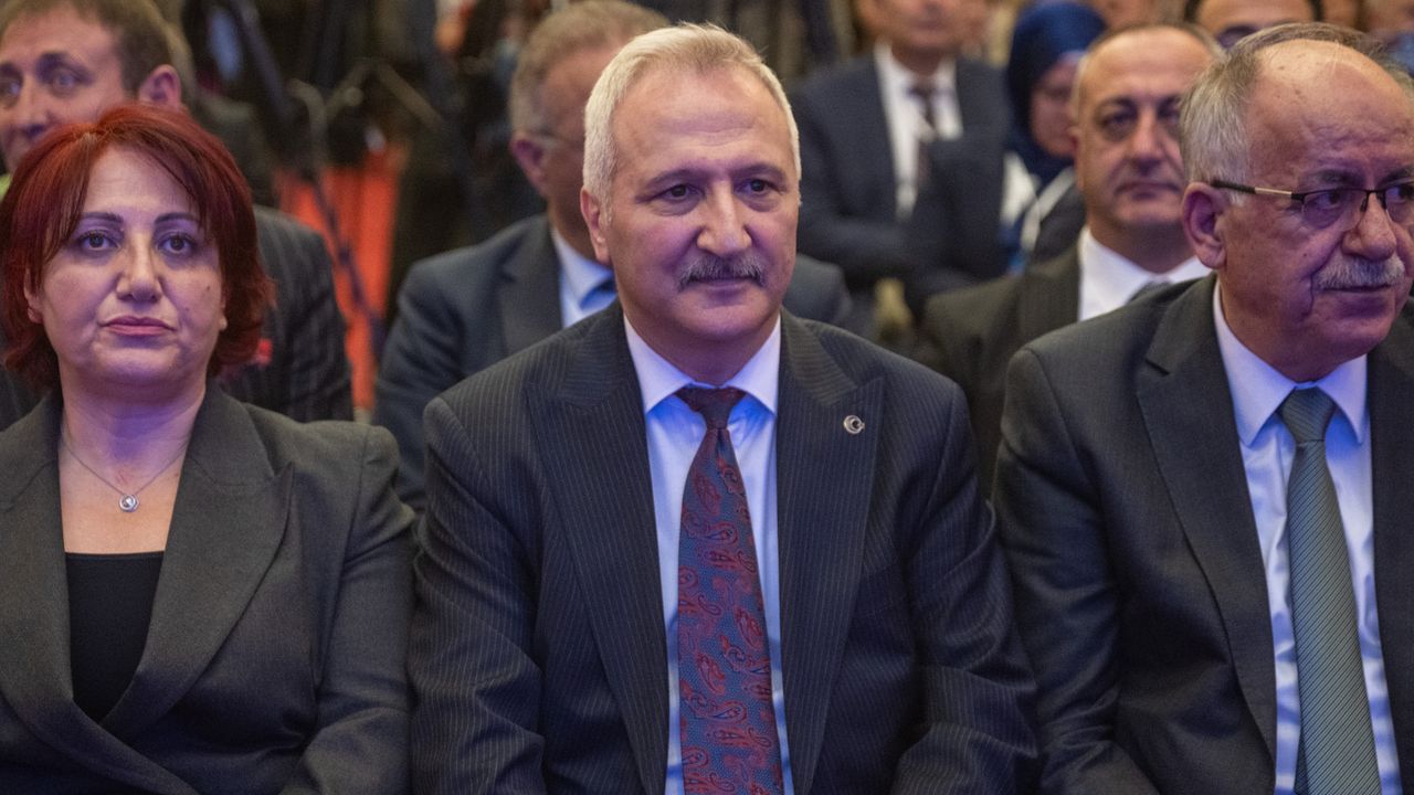 MHP 'Türk Sağlık Sisteminde Yenilikler Çalıştayı' düzenledi