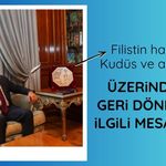 Hakan Fidan'ın yanındaki Filistin plaketinde ne yazıyor?
