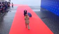 Arnavutluk Başbakanı Rama Meloni'yi diz çökerek karşıladı