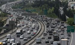 Tam kapanma sona erdi! İstanbul'da trafik...
