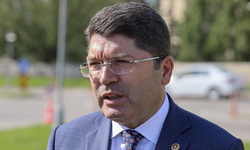 Bakan Tunç, AK Parti Adana İl Başkanlığı ziyaretinde konuştu