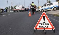 Kastamonu'da hafif ticari araç devrildi! 4 yaralı