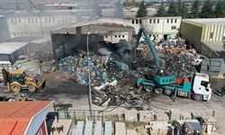 Eskişehir'de geri dönüşüm tesisinde yangın