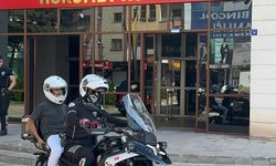 Bingöl'de polis ekipleri öğrencileri LGS sınavına yetiştirdi