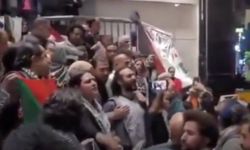 Mısır halkı darbeci Sisi'ye karşı ayaklandı