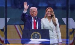 ABD Başkanı Trump askeri geçit törenine katıldı