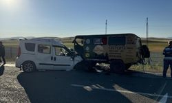 Bayburt'ta feci kaza! 2 ölü 6 yaralı var