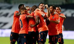 Başakşehir UEFA Konferans Ligi'nde play-off turuna yükseldi