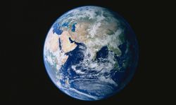 NASA, Dünya'nın uzaydan çekilmiş yeni görüntülerini yayınladı