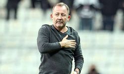 Beşiktaş’ta Sergen Yalçın dönemi sona erdi