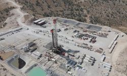 İki yerli petrol sondaj kulesi Şırnak'ta göreve başladı