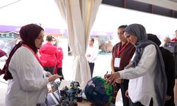 Sümeyye Erdoğan, TEKNOFEST'te Engelliler Sarayı standını ziyaret etti