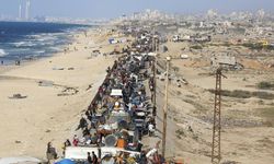 Erzurum'da sağlık çalışanları 98 haftadır Gazze için yürüyor