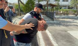 İzmir'de FETÖ operasyonu: 15 gözaltı