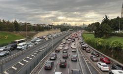 İstanbul'da akşam saatlerinde trafik yoğunluğu yüzde 89'a çıktı