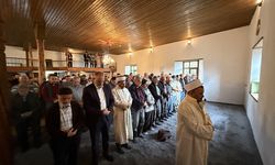 Isparta'da Akkoca Camisi 60 yıl sonra yeniden ibadete açıldı