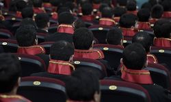 HSK'dan hakim ve savcılara sosyal medya uyarısı