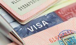 ABD, 19 ülkenin vatandaşlarının yeşil kart statüsünü yeniden inceleyecek