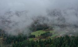 Kastamonu'da sisle birleşen güz renkleri dronla görüntülendi