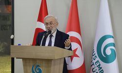 Tunus'ta 'Türk Hat Sanatı Üzerine Düşünceler' konferansı düzenlendi