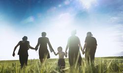 Bakan Göktaş: Günümüzde hanelerin yüzde 57'sinde 18 yaş altı çocuk yok