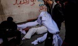 Katil İsrail ateşkese rağmen iki kardeşi katletti