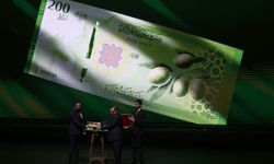 Suriye yeni para birimini tanıttı