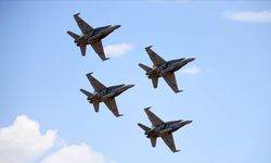 ABD savaş uçakları, Venezuela hava sahası yakınlarında uçuş yaptı