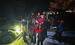 Adana'da dağda mahsur kalan 3 kişi kurtarıldı