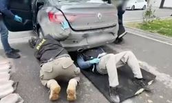 Otomobilin koltuklarına gizlenmiş 56 kilo uyuşturucu ele geçirildi