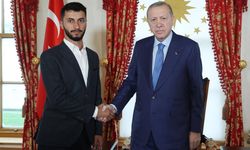 Başkan Erdoğan Oscar ödüllü Filistinli yönetmen Basel Adra ile görüştü