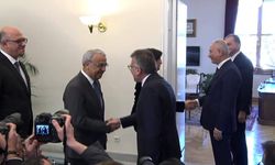 DEM Parti'den AK Parti Grubu'na ziyaret