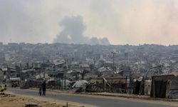 Katil İsrail yine Gazze'yi vurdu!