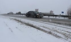 Bazı yollar trafiğe kapatıldı