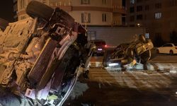 Kayseri'de iki otomobil çarpıştı: 2 yaralı