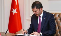 Bakan Murat Kurum, Kahramanmaraş'ta depremde hayatını kaybedenler için düzenlenen programa katıldı