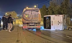 Niğde'de işçi servisi kaza yaptı! 13 kişi yaralandı