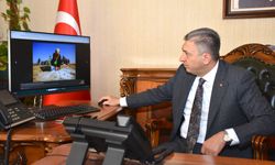 Antalya Valisi Hulusi Şahin, AA'nın 'Yılın Kareleri' oylamasına katıldı