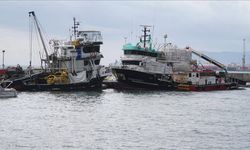 Tekirdağlı balıkçılar şiddetli lodos nedeniyle ava çıkamıyor