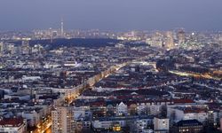 Almanya'nın nüfusu geçen yıl 2020'den beri ilk kez geriledi