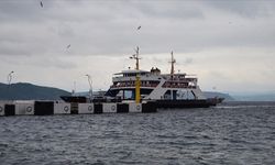 Bozcaada feribot hattında bazı seferler iptal edildi