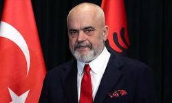 Edi Rama'dan Netanyahu'ya rezalet övgü! Dizlerim titriyor...