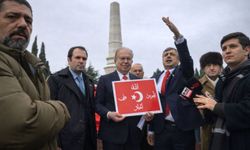 Edirnekapı Şehitliği’nde Bayrağımıza Saygısızlığa Sert Tepki