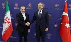 Bakan Fidan İranlı mevkidaşı ile görüştü