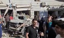 İran'ın güneyindeki Bender Abbas Limanı'nda patlama