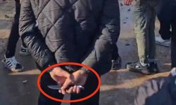 Suriye sınırında provokasyon! PKK destekçisi bıçakla askerlere yaklaştı